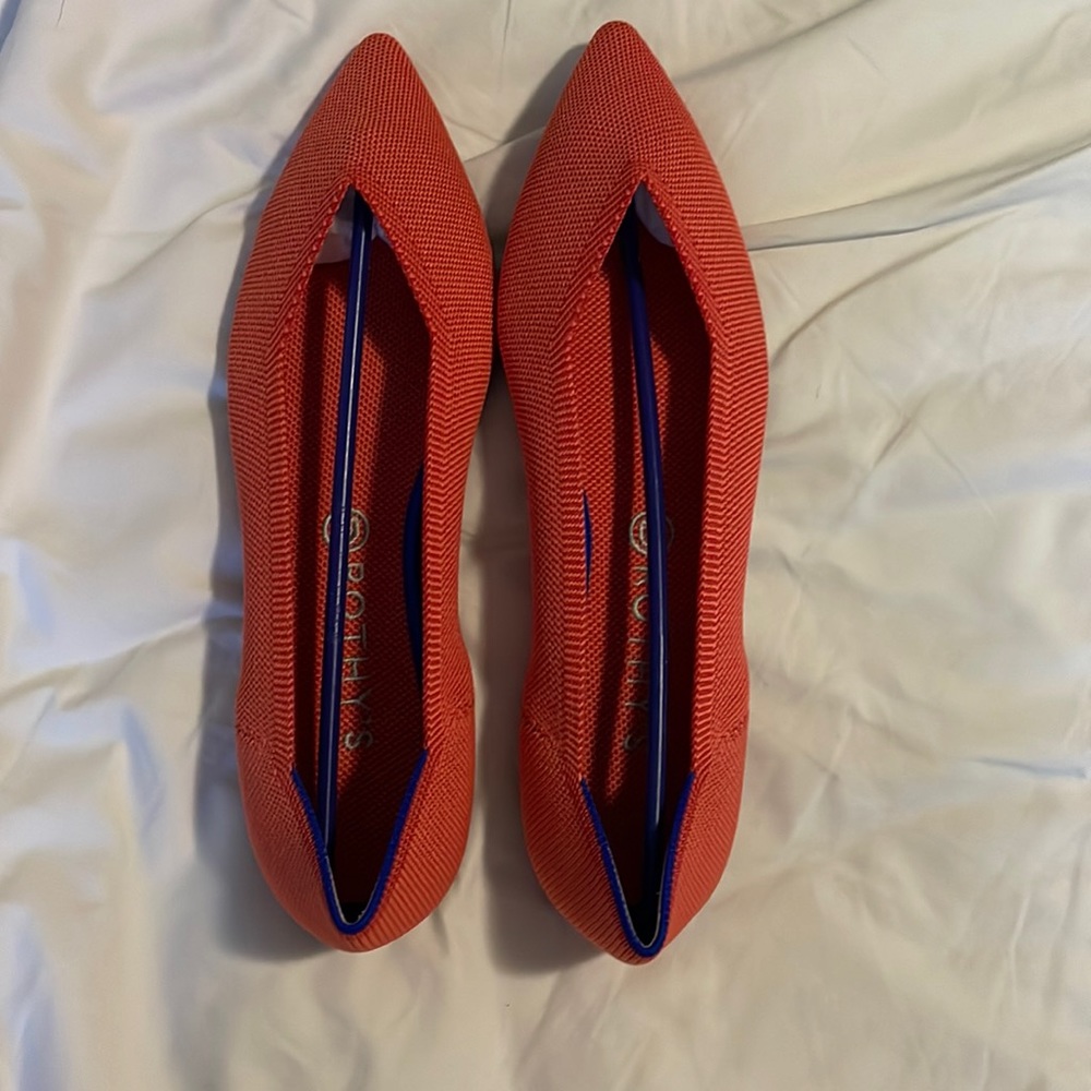Perfect condition- never worn Rothy’s flame points - size 12